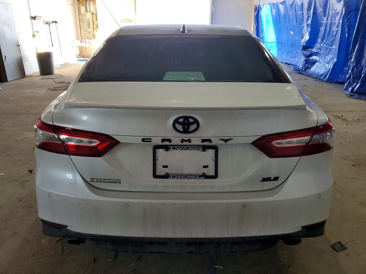2019 TOYOTA CAMRY XSE photo 16