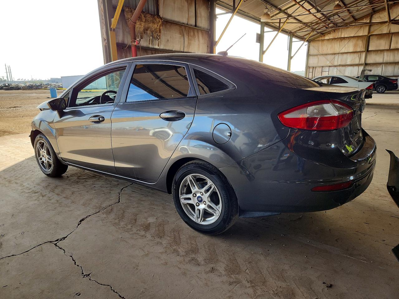 2019 FORD FIESTA SE photo 3