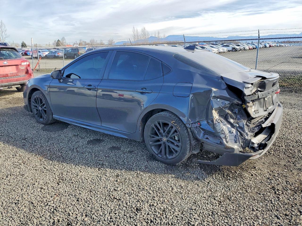 2025 TOYOTA CAMRY SE photo 2