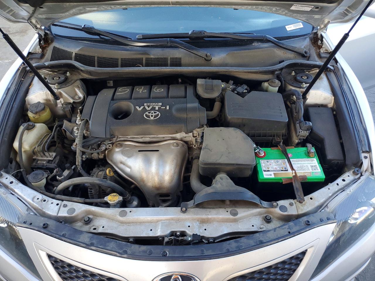 2010 TOYOTA CAMRY photo 31