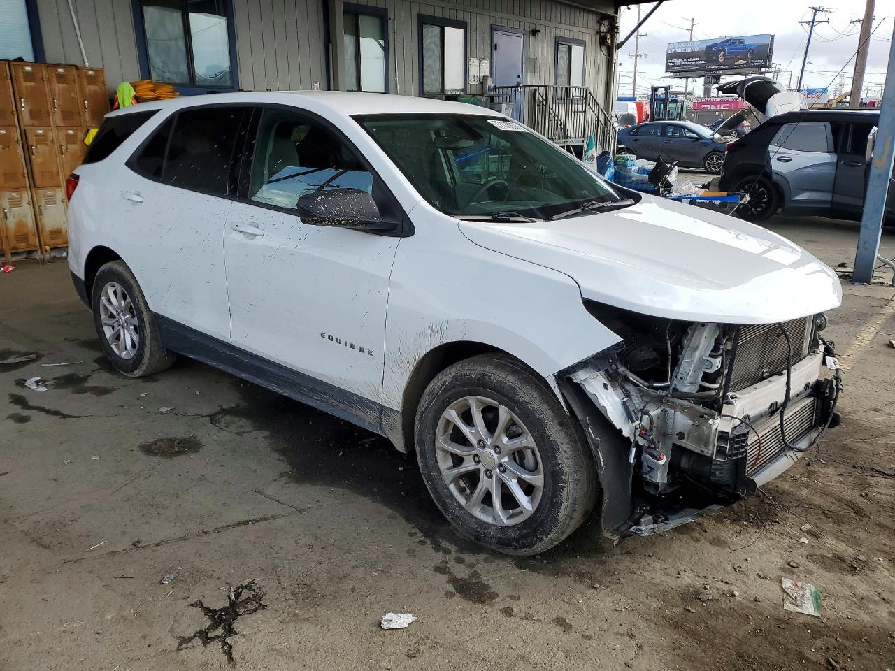 2019 CHEVROLET EQUINOX LS photo 4