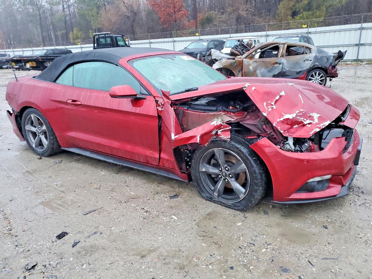 2015 FORD MUSTANG photo 7