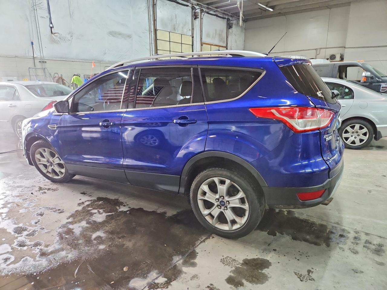 2015 FORD ESCAPE TITANIUM photo 2