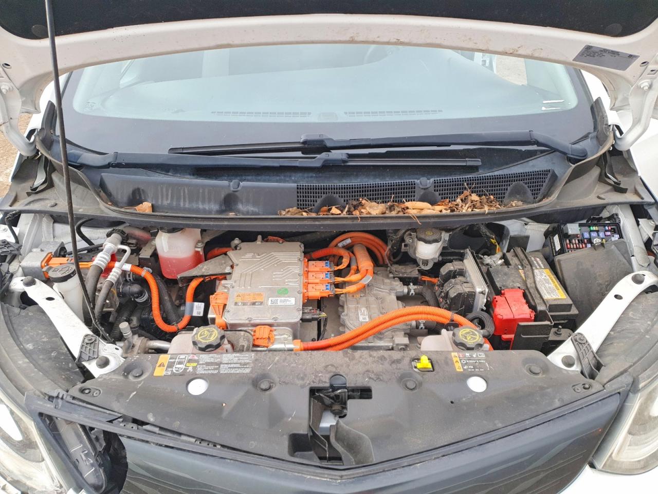 2017 CHEVROLET BOLT EV LT photo 31