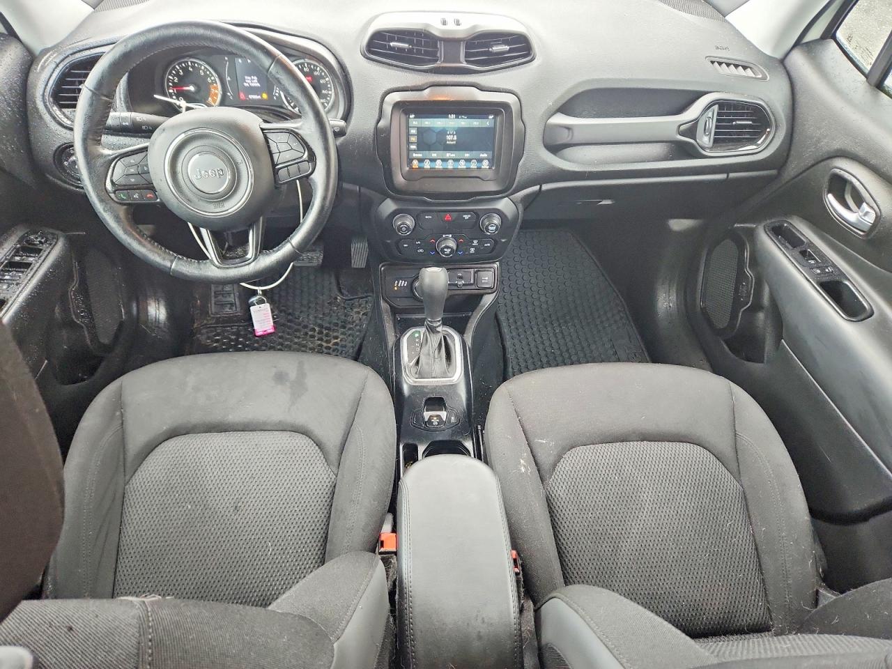2019 JEEP RENEGADE LATITUDE photo 15