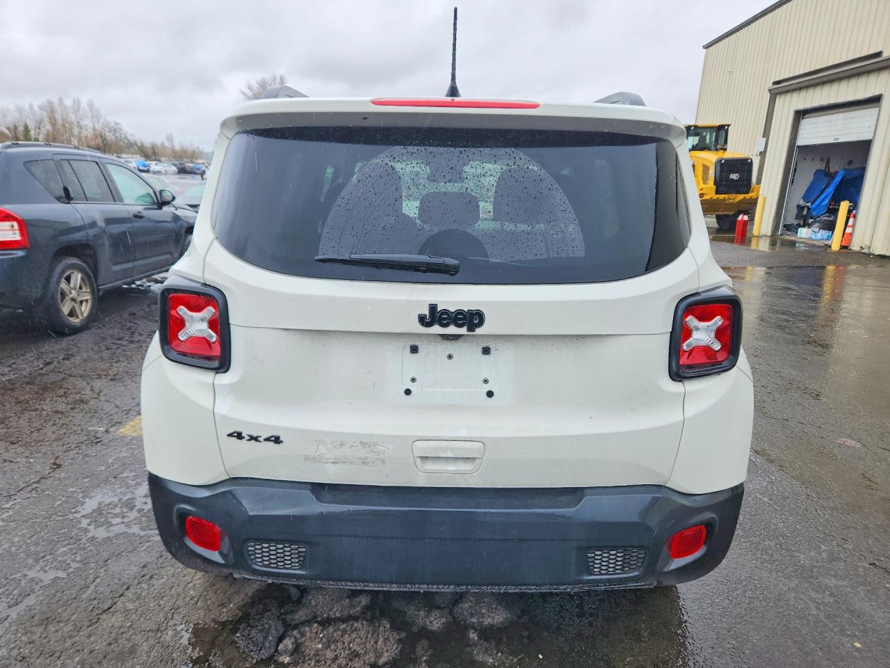 2019 JEEP RENEGADE LATITUDE photo 11
