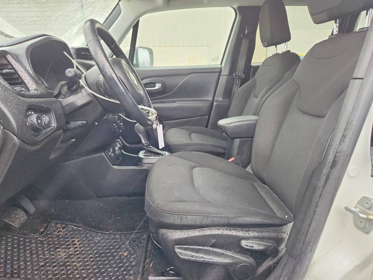 2019 JEEP RENEGADE LATITUDE photo 13