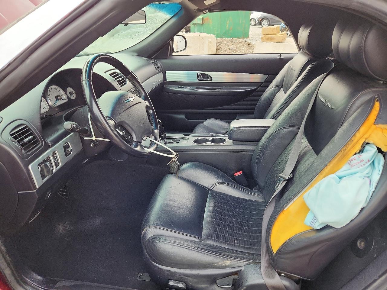 2004 FORD THUNDERBIRD photo 13