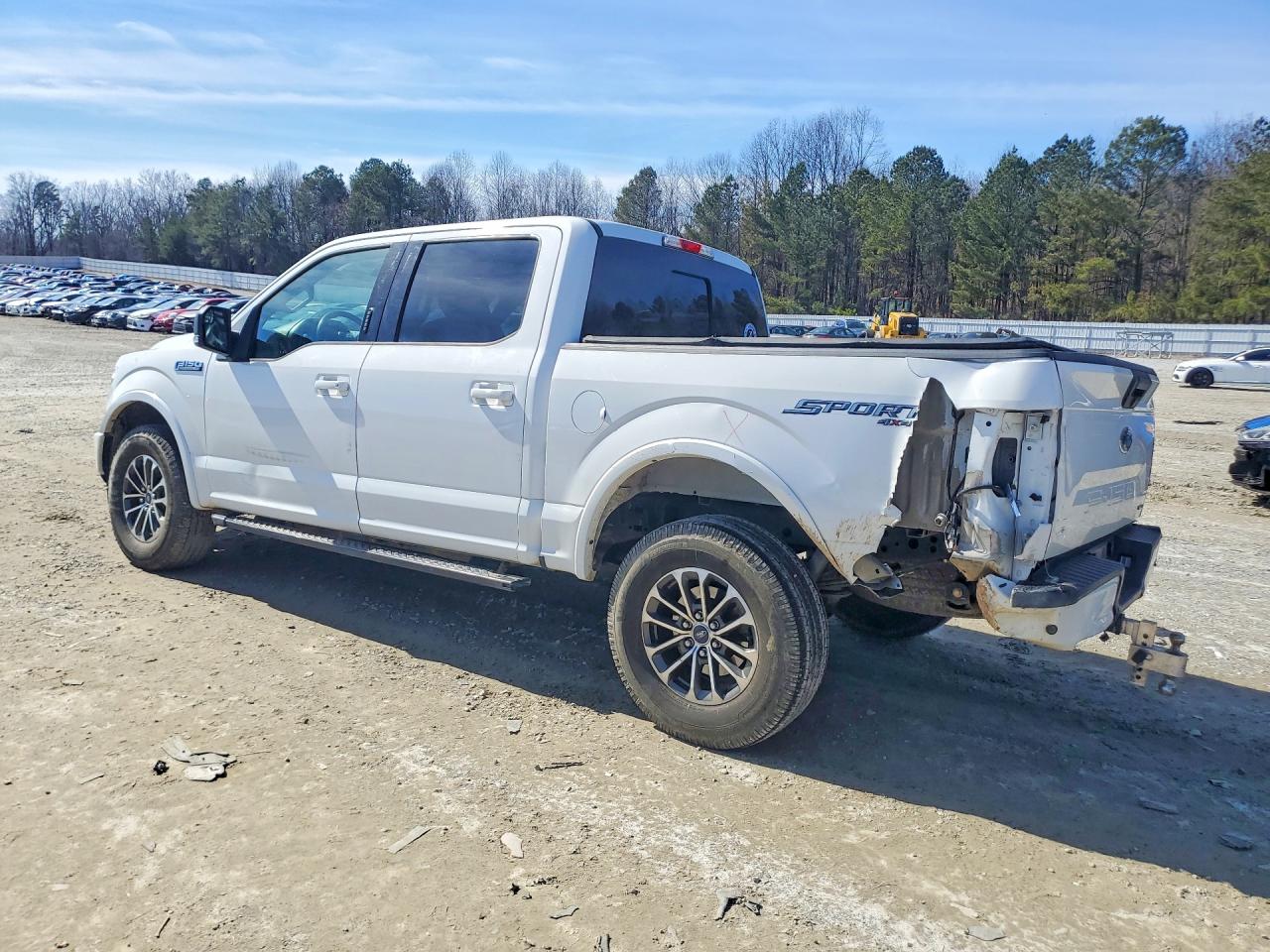 2019 FORD F150 SUPERCREW photo 2