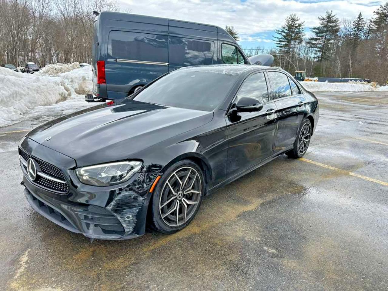 2022 MERCEDES-BENZ E