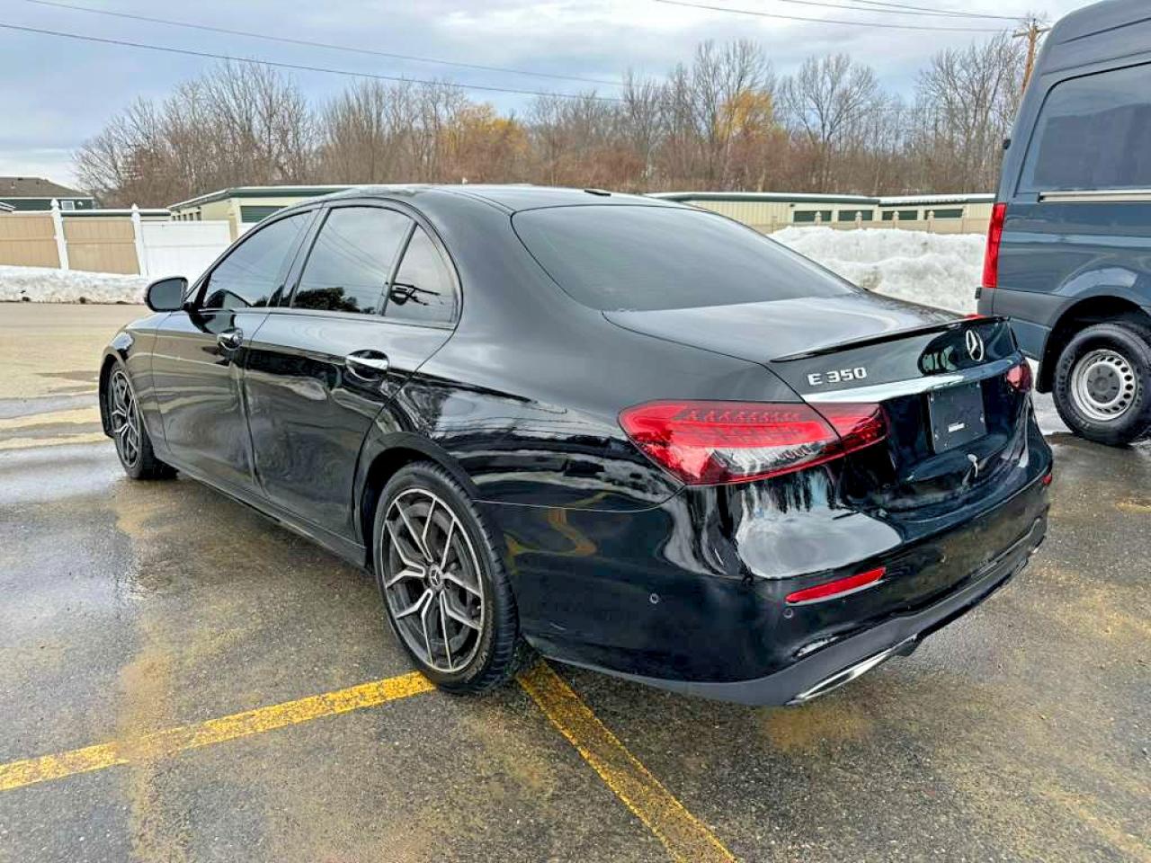 2022 MERCEDES-BENZ E 350 photo 4