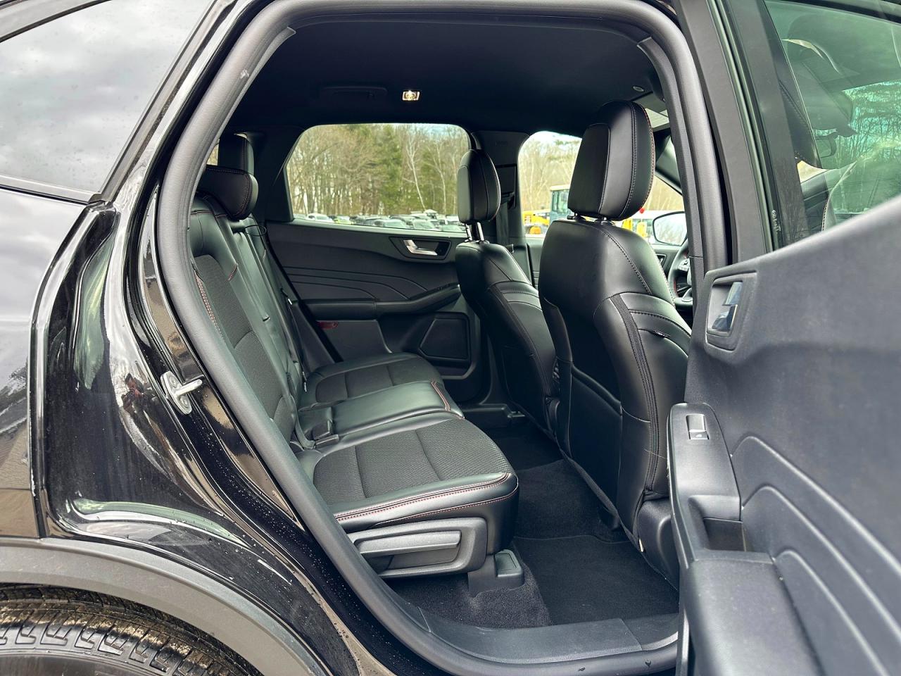 2025 FORD ESCAPE ST LINE SELECT photo 13