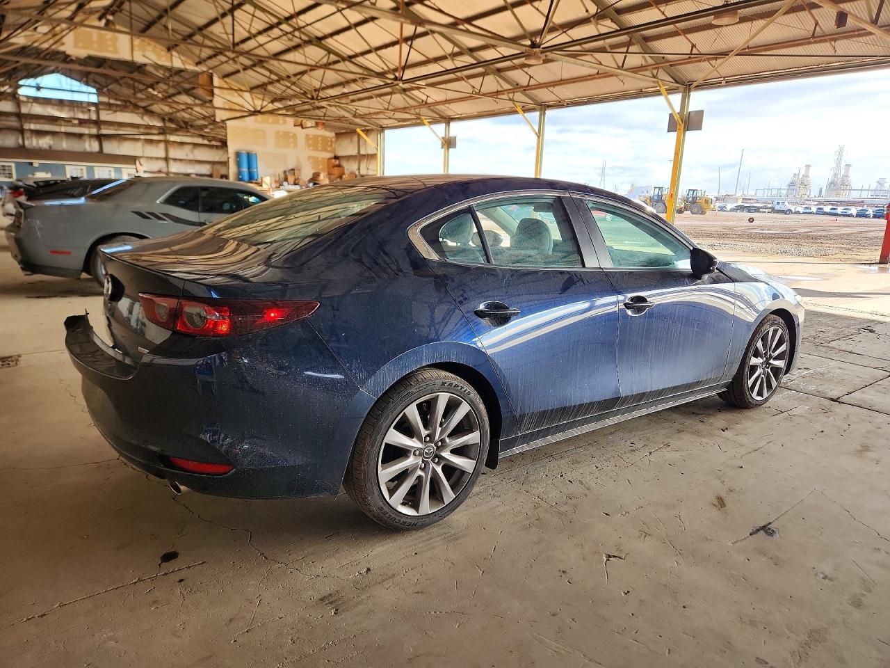 2019 MAZDA 3 SELECT photo 7
