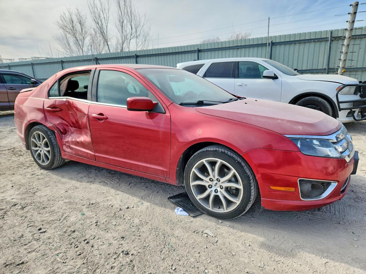 2011 FORD FUSION SE photo 4