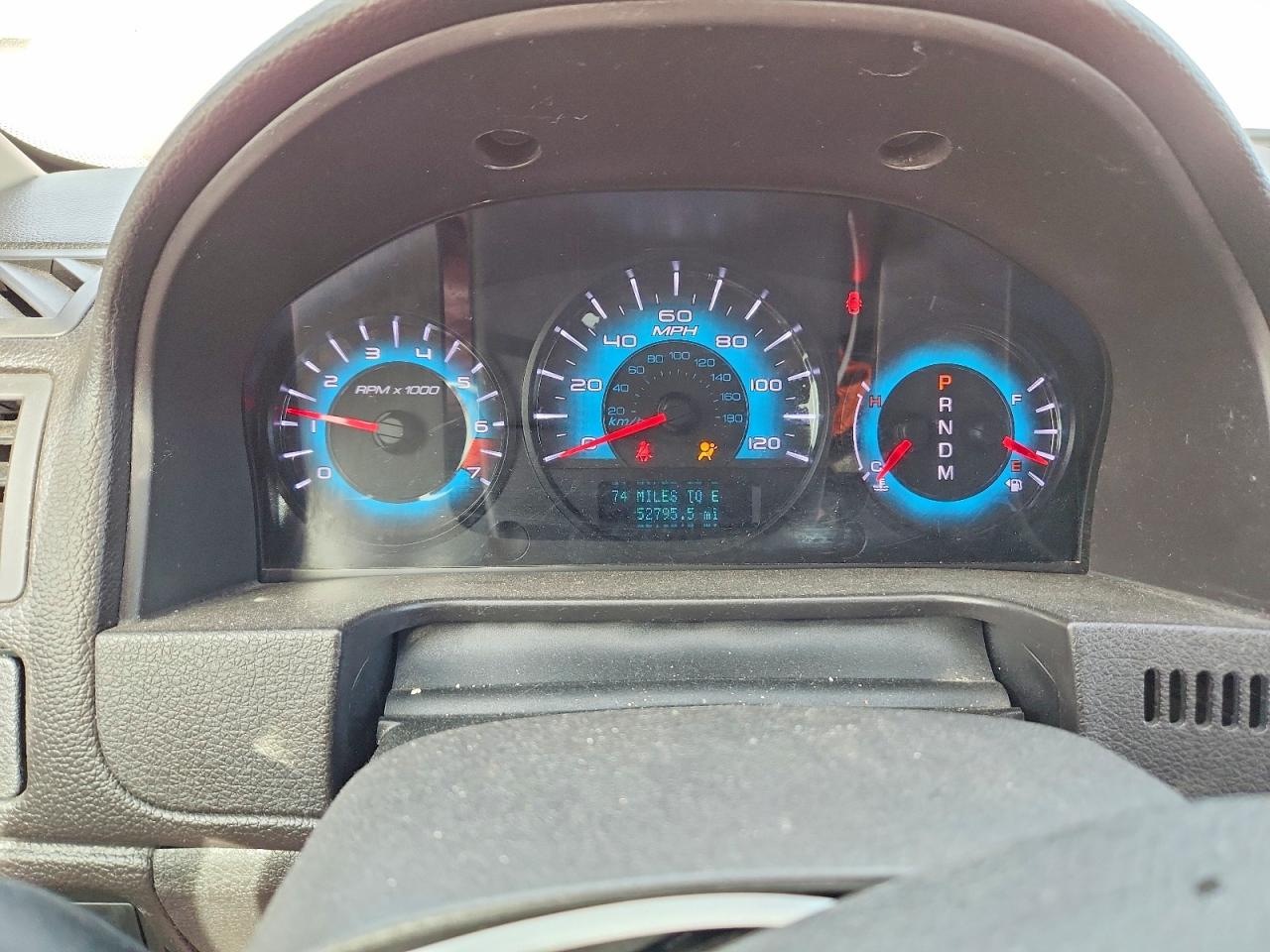 2011 FORD FUSION SE photo 9