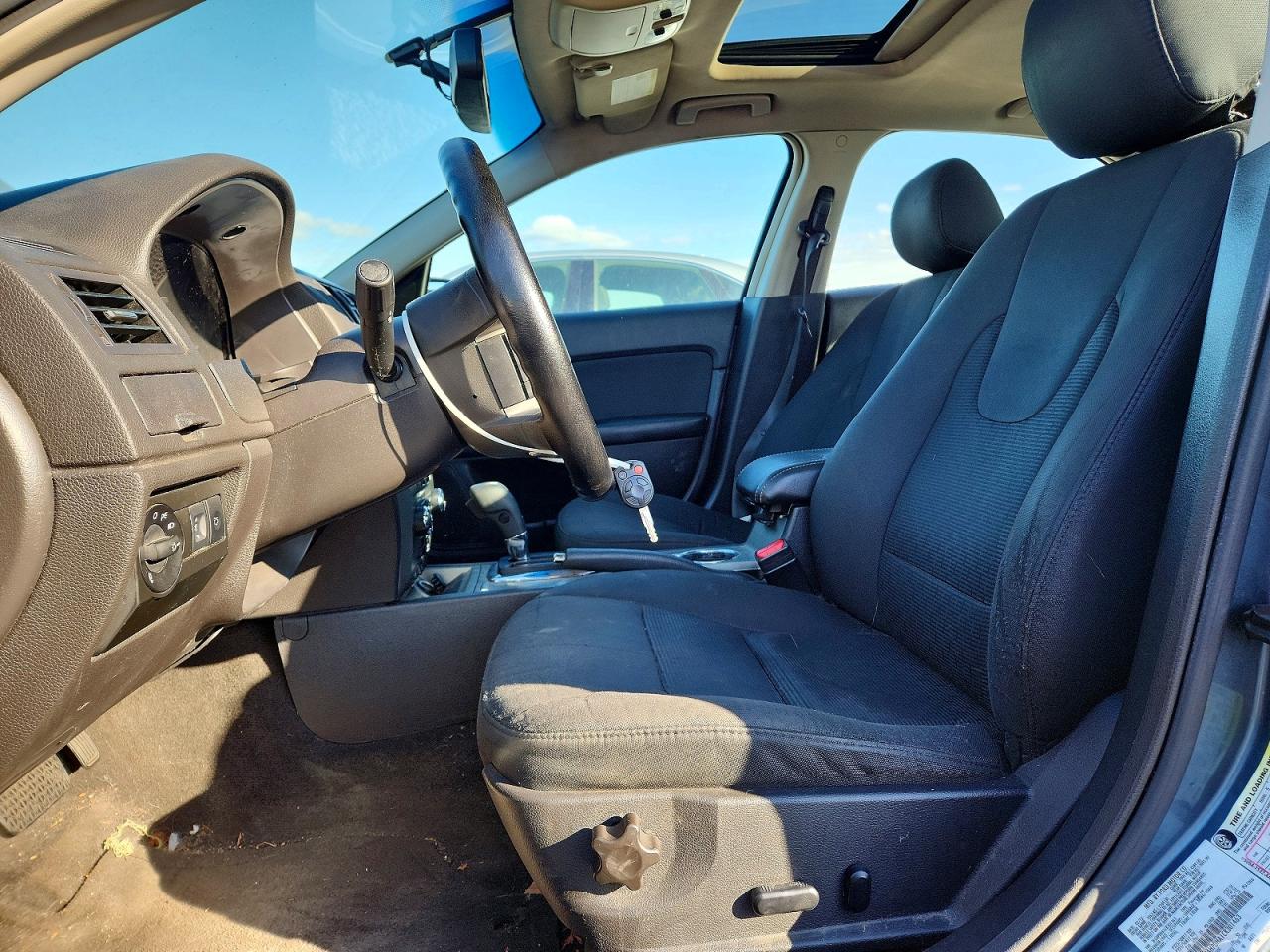 2012 FORD FUSION SE photo 13