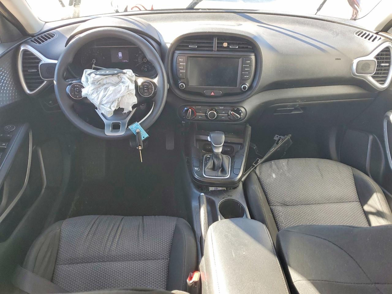 2022 KIA SOUL LX photo 8