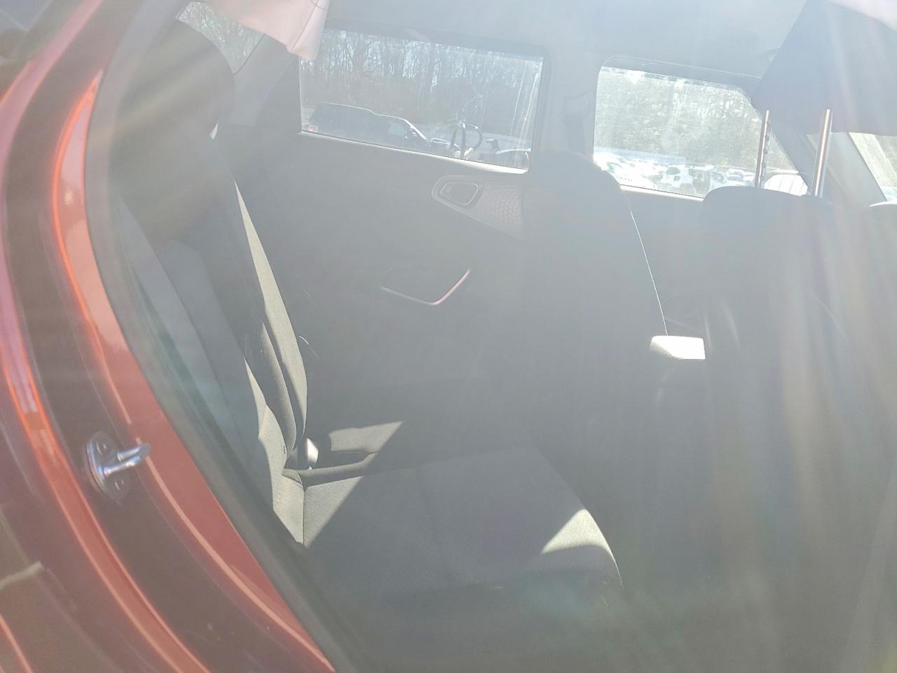 2022 KIA SOUL LX photo 10