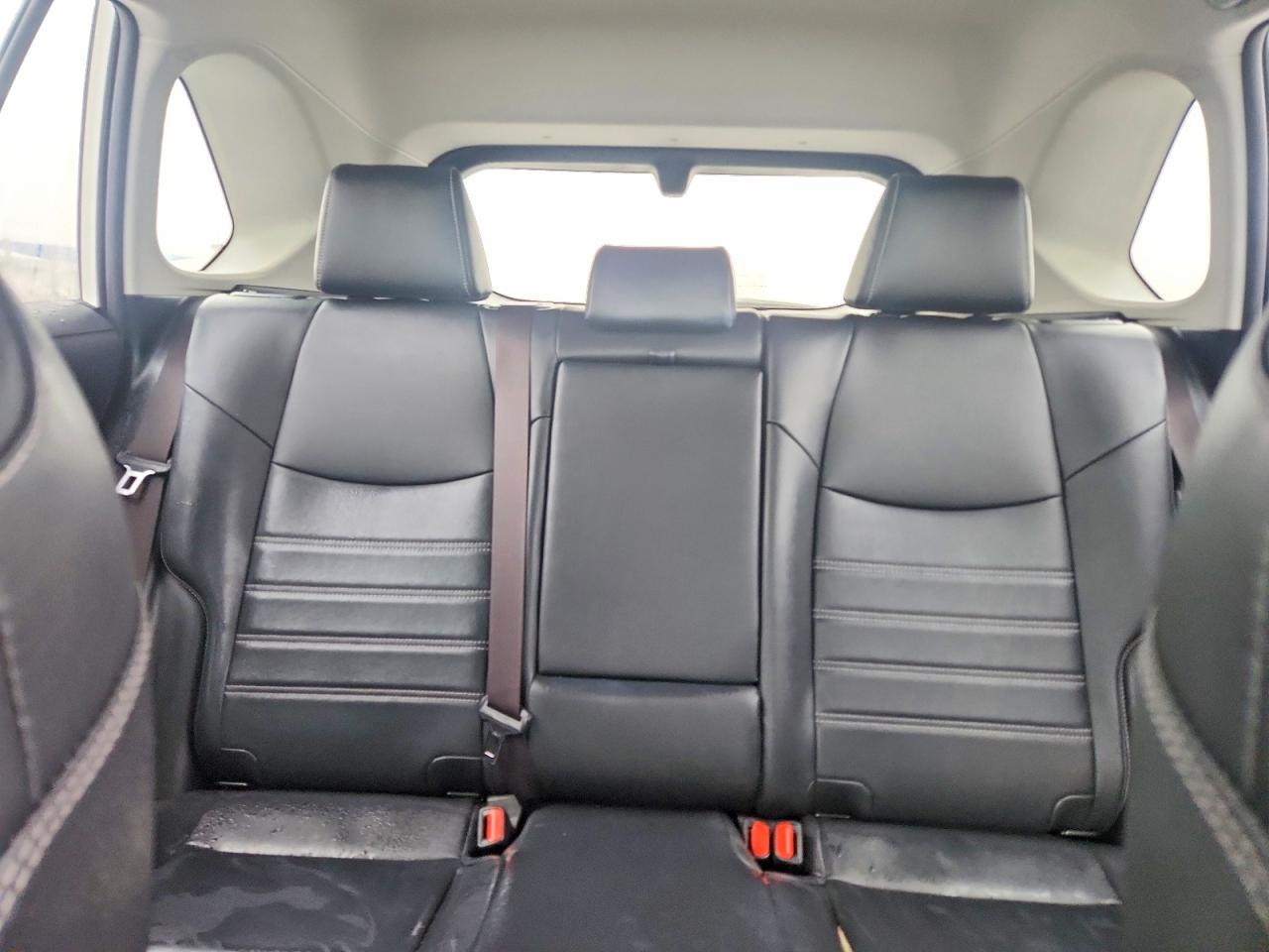 2019 TOYOTA RAV4 XLE PREMIUM photo 10