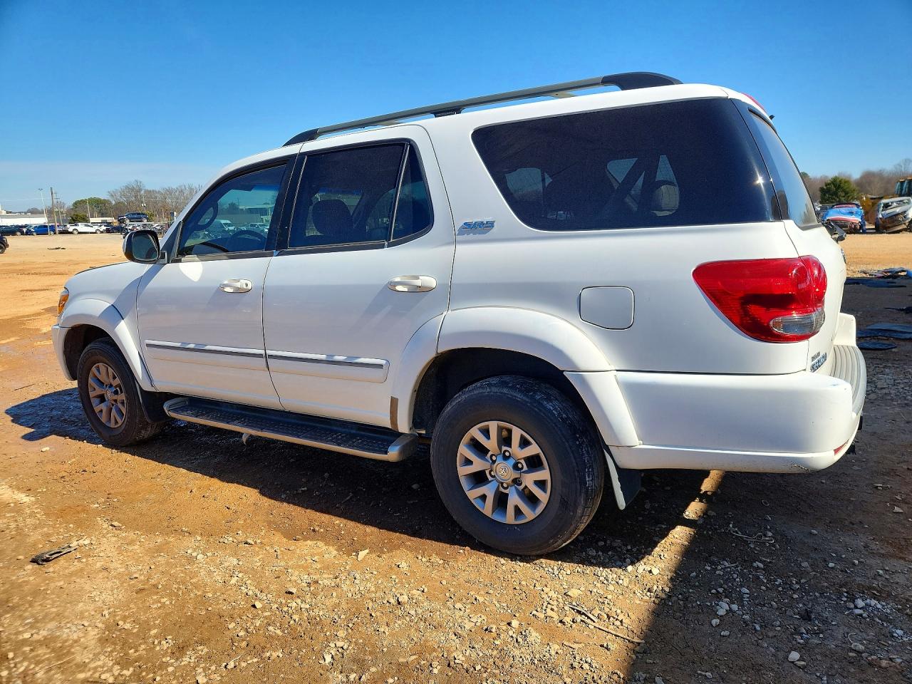 2005 TOYOTA SEQUOIA SR5 photo 3