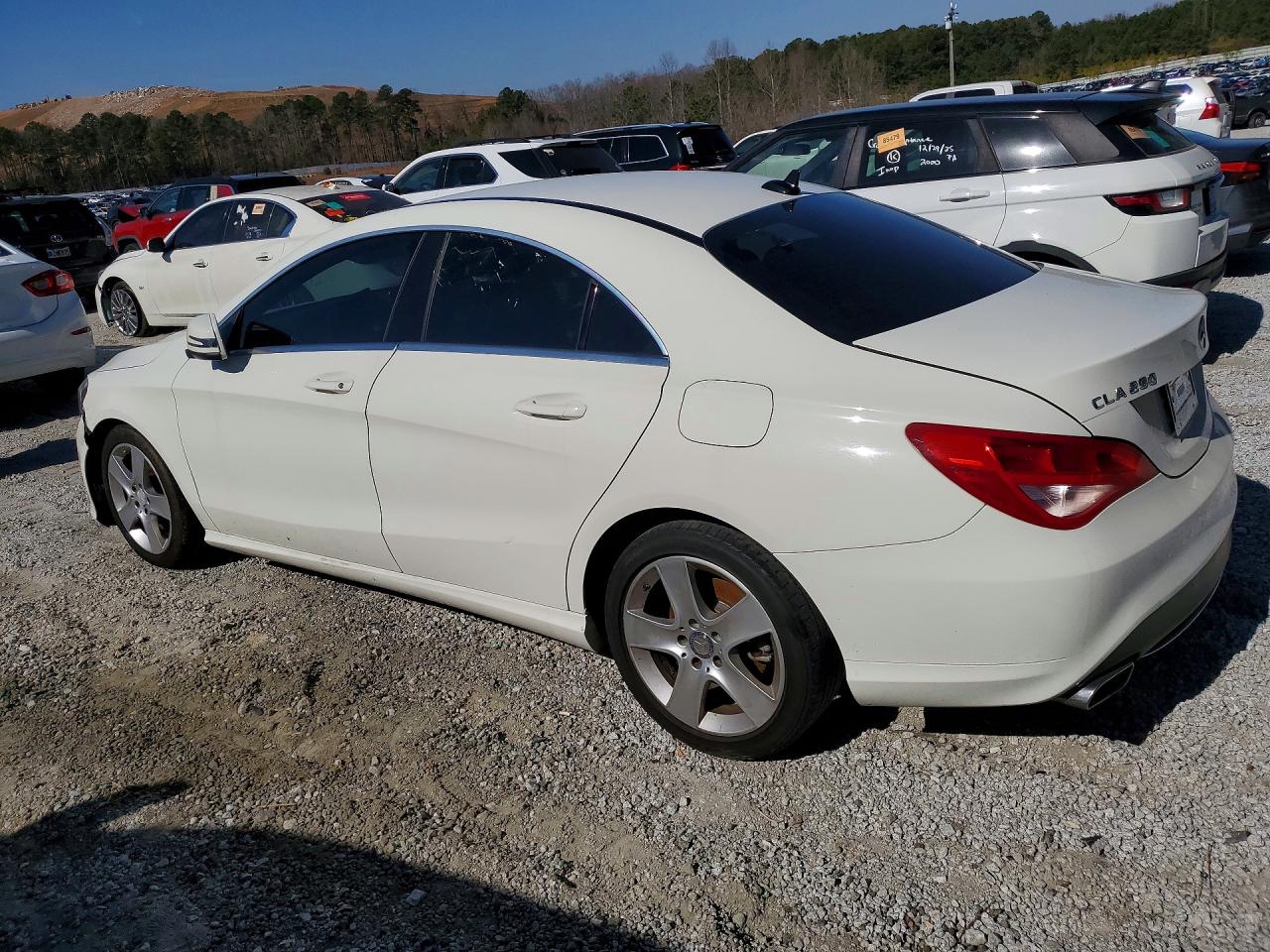 2016 MERCEDES-BENZ CLA 250 photo 3