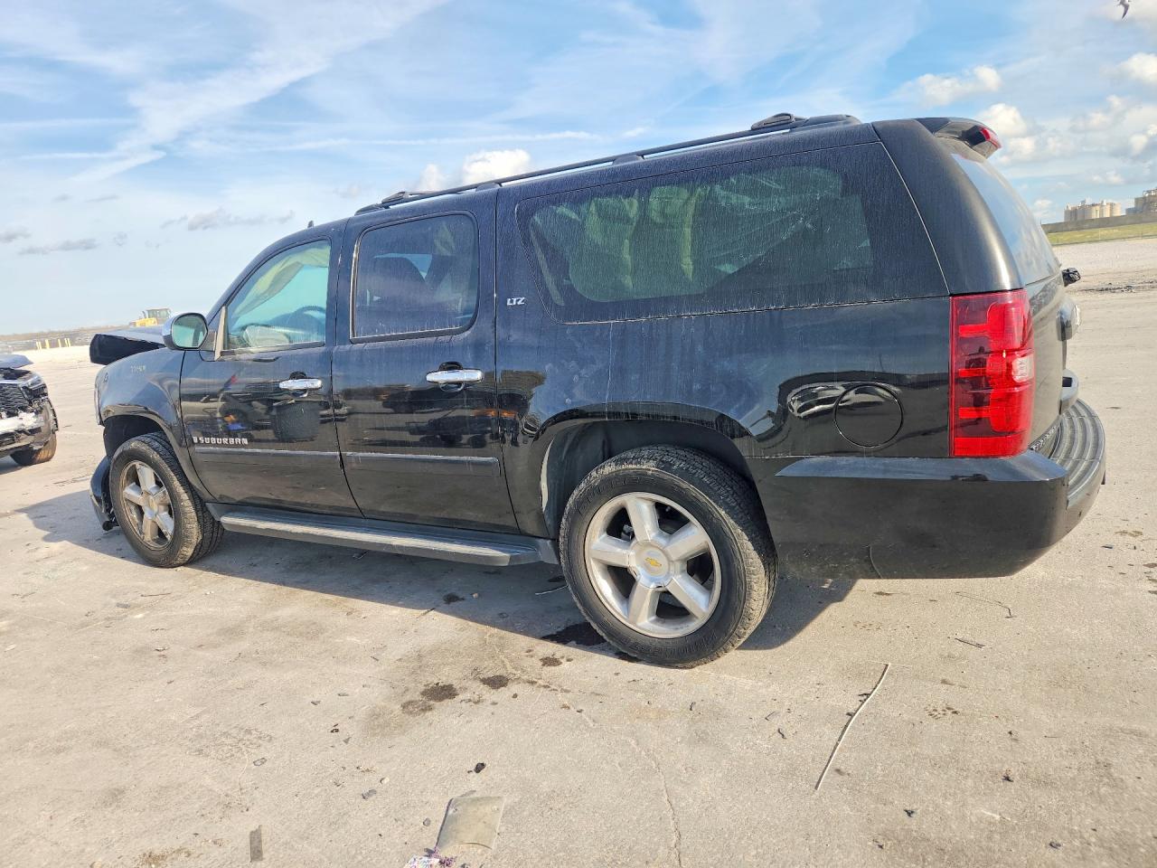 2007 CHEVROLET SUBURBAN C1500 photo 3