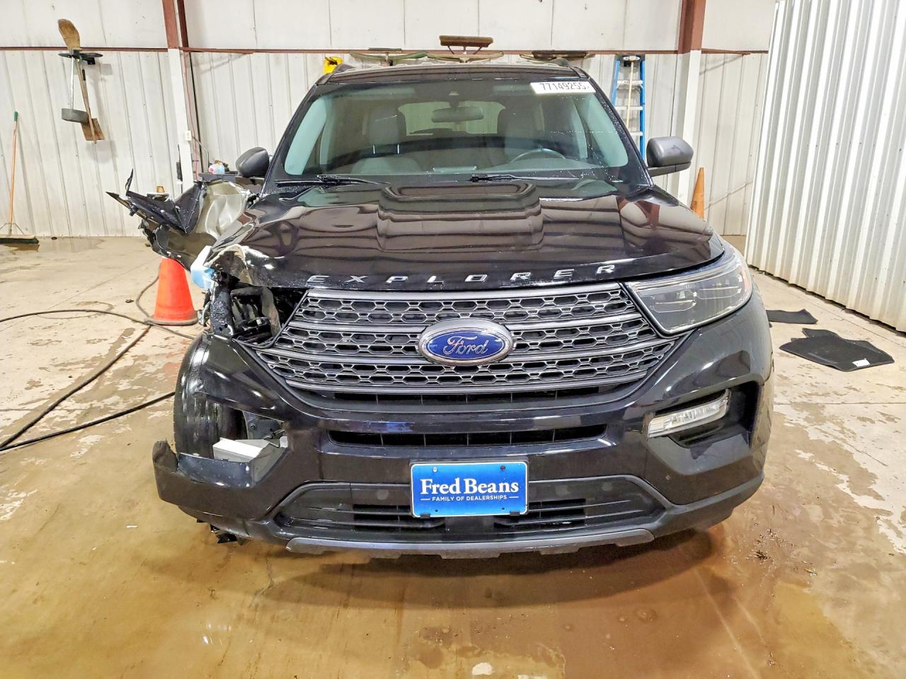 2021 FORD EXPLORER XLT photo 5