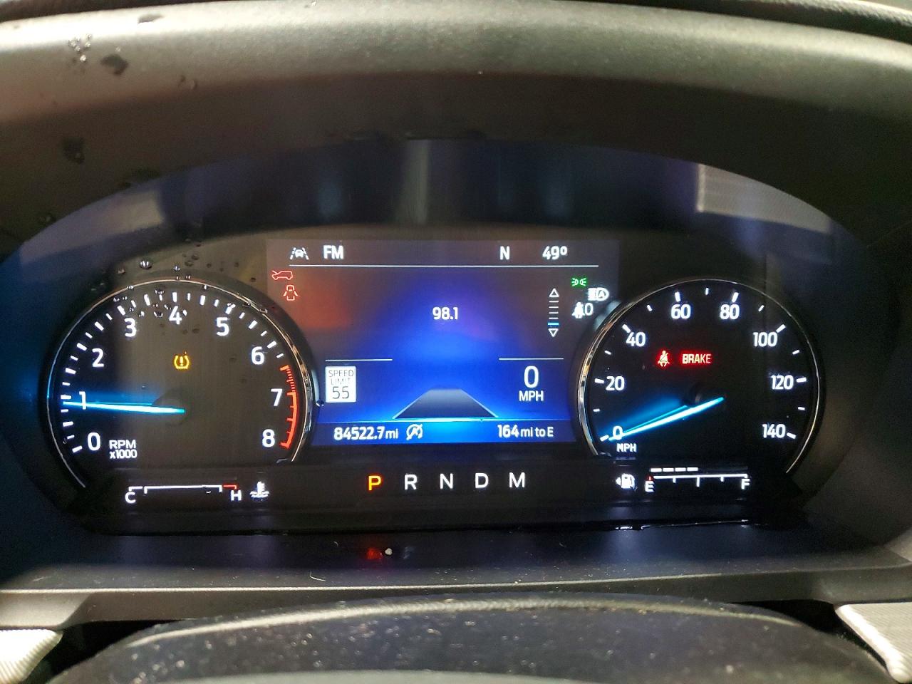 2021 FORD EXPLORER XLT photo 9