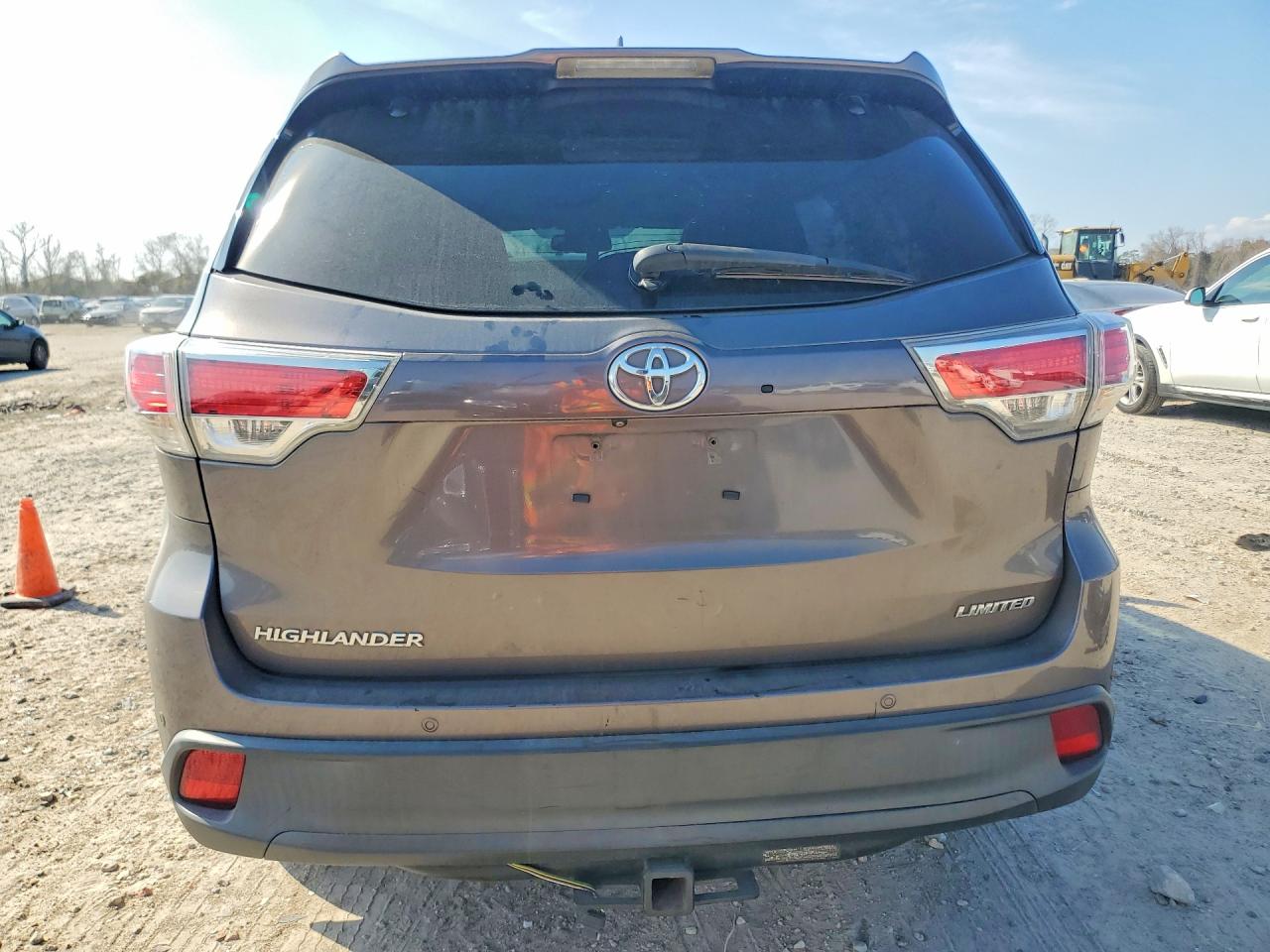 2014 TOYOTA HIGHLANDER LIMITED photo 16