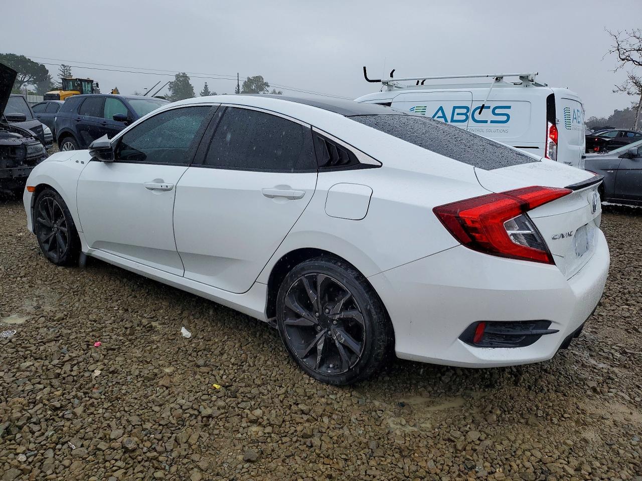2020 HONDA CIVIC SPORT photo 3