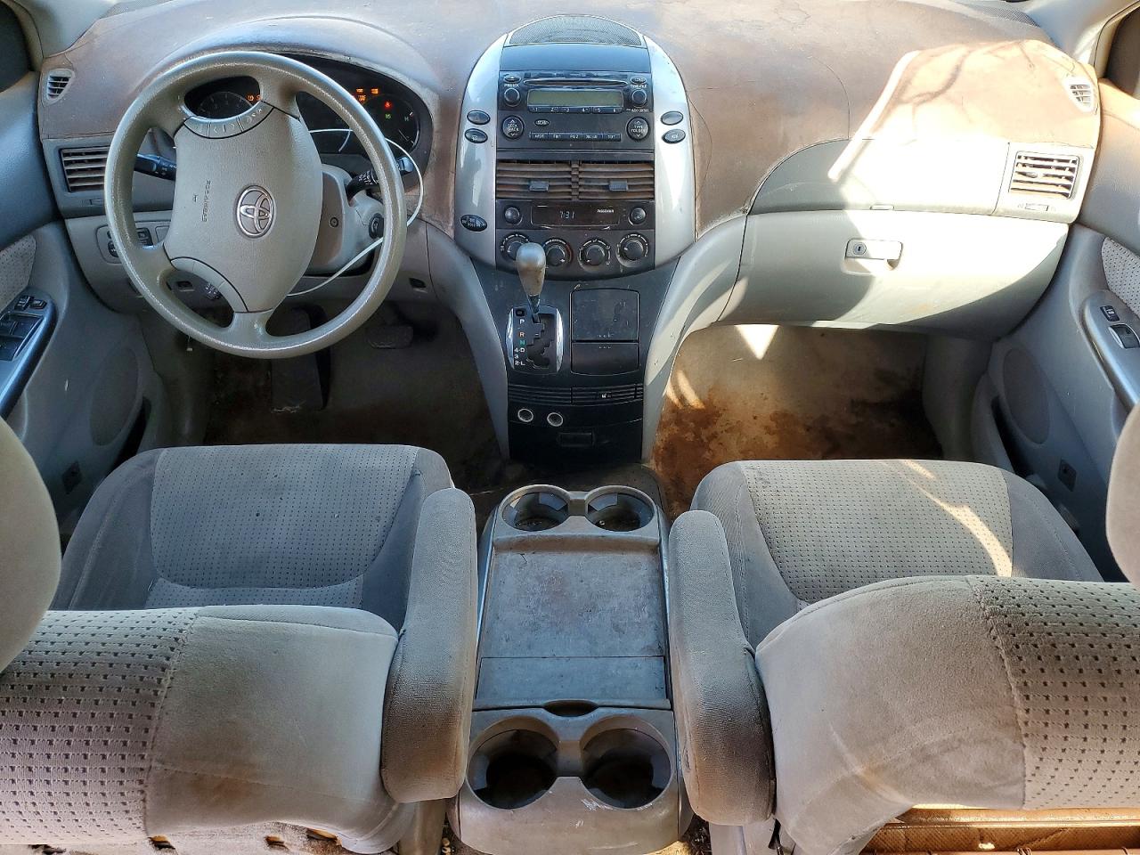 2008 TOYOTA SIENNA photo 8