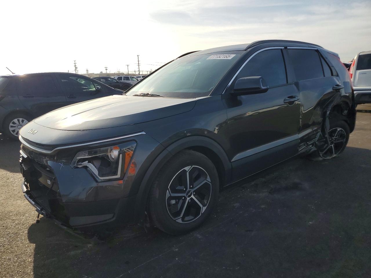 2023 KIA NIRO