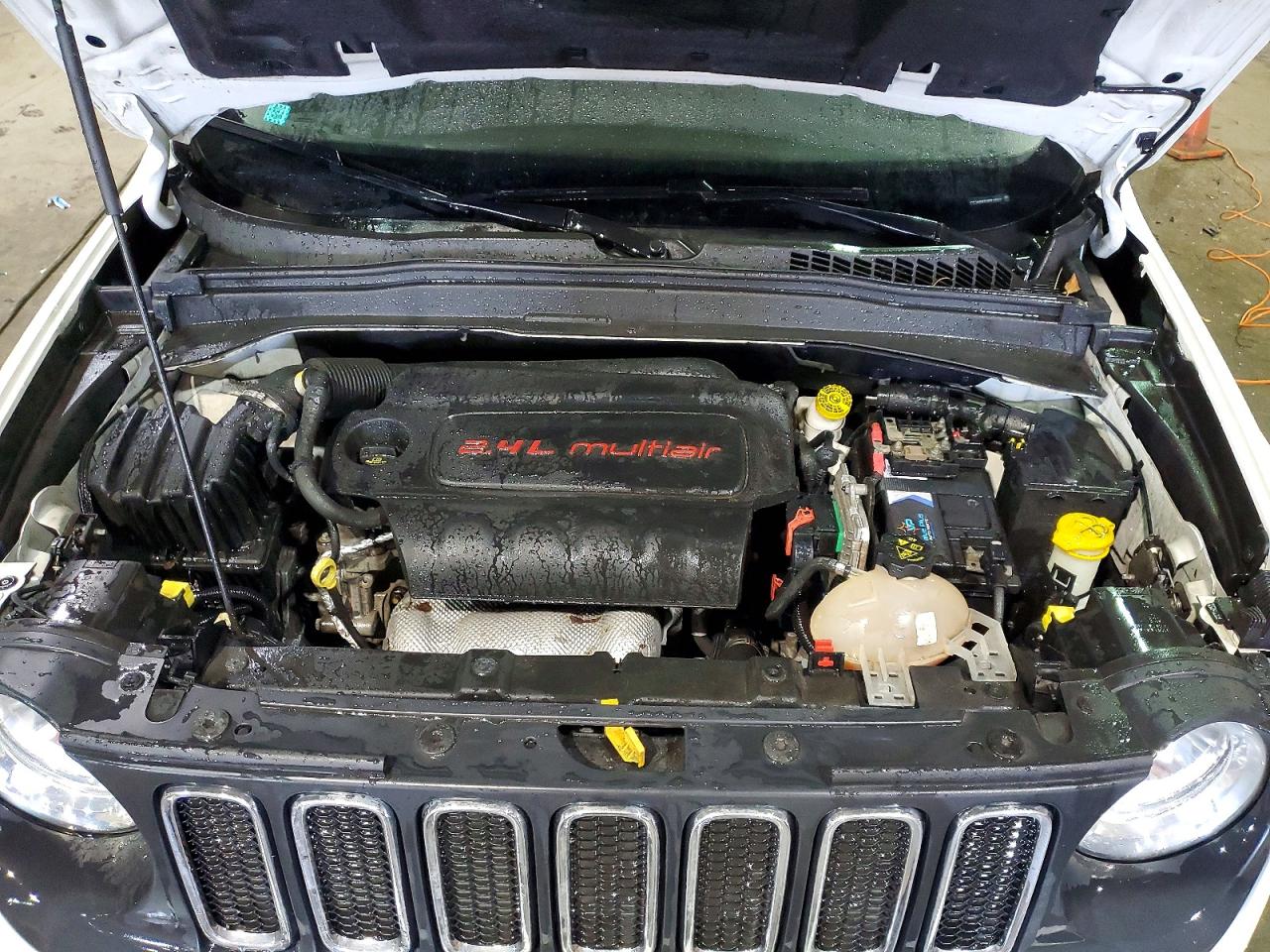 2017 JEEP RENEGADE LATITUDE photo 34