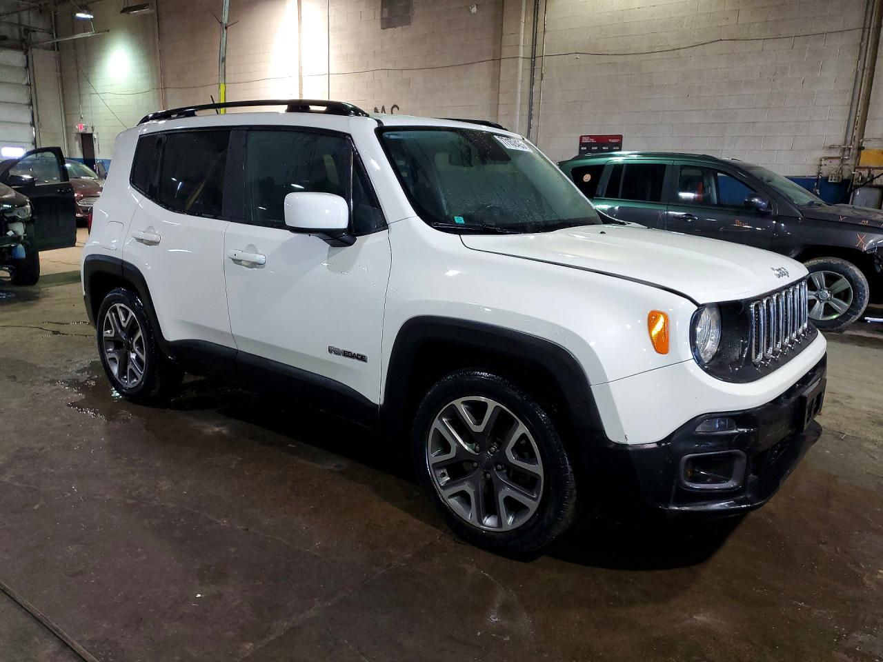 2017 JEEP RENEGADE LATITUDE photo 10