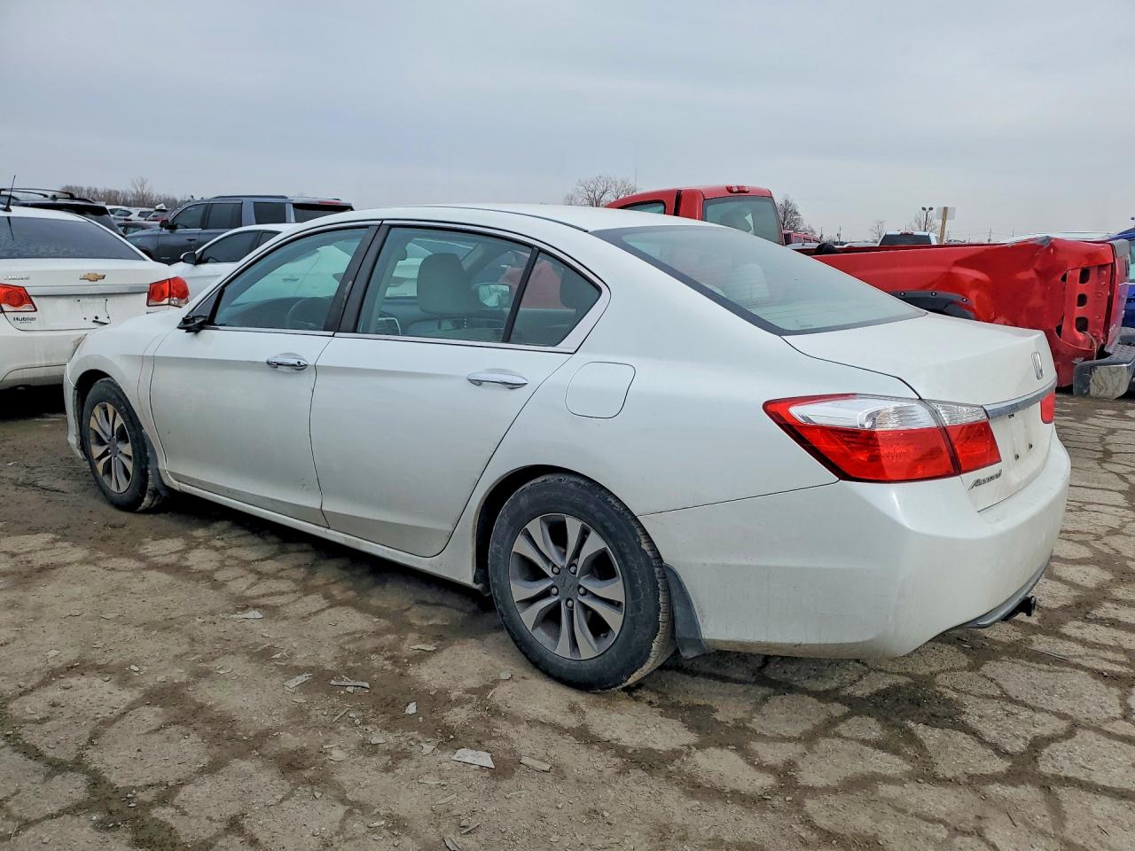 2013 HONDA ACCORD LX photo 4