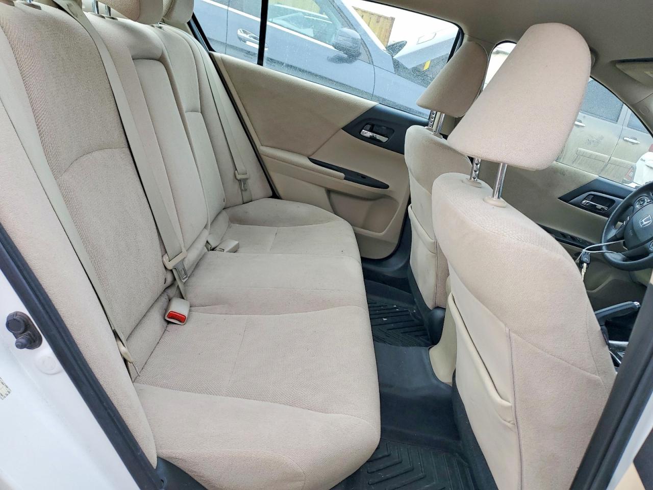 2013 HONDA ACCORD LX photo 28