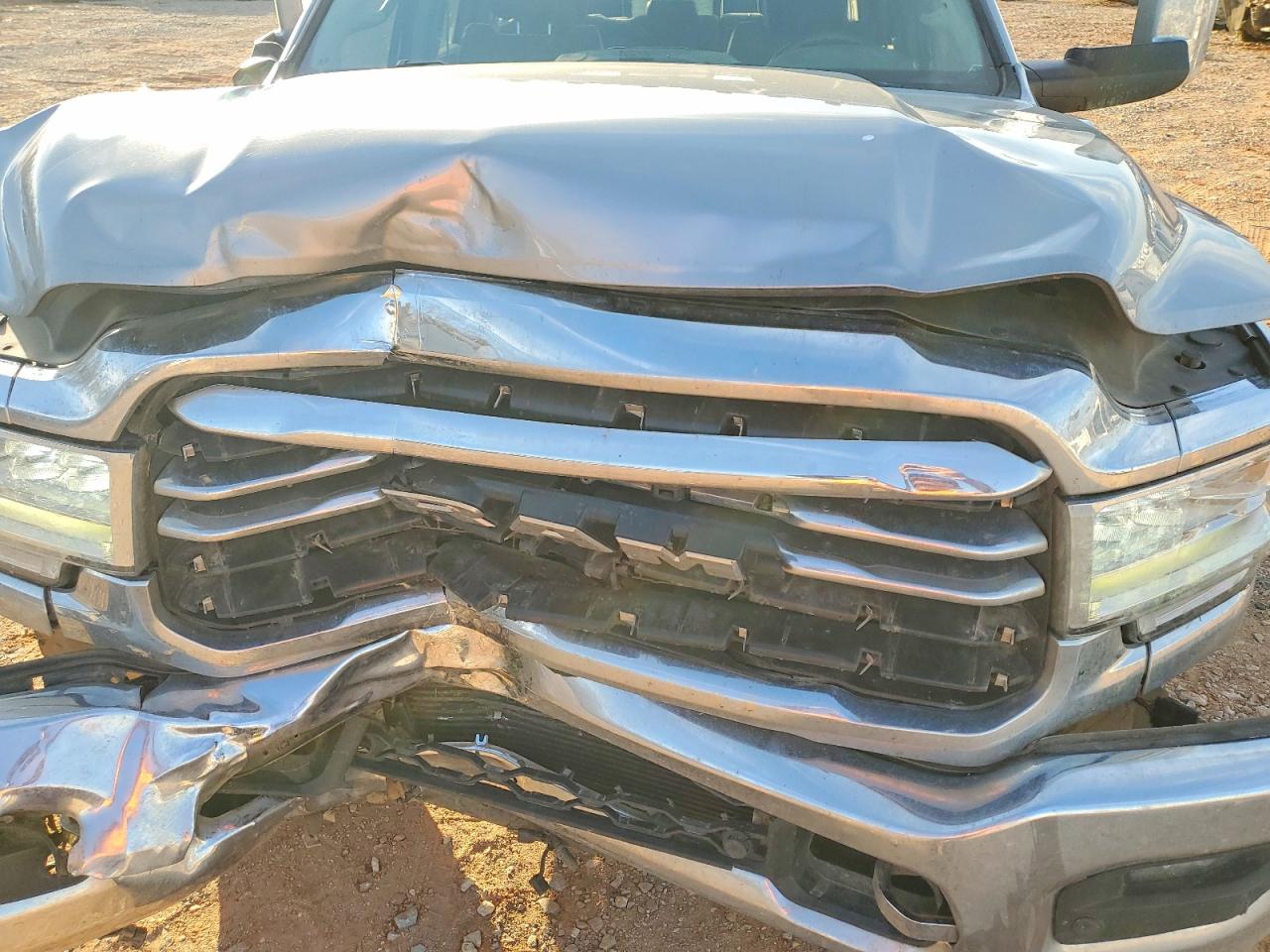 2022 RAM 3500 LONGHORN photo 31