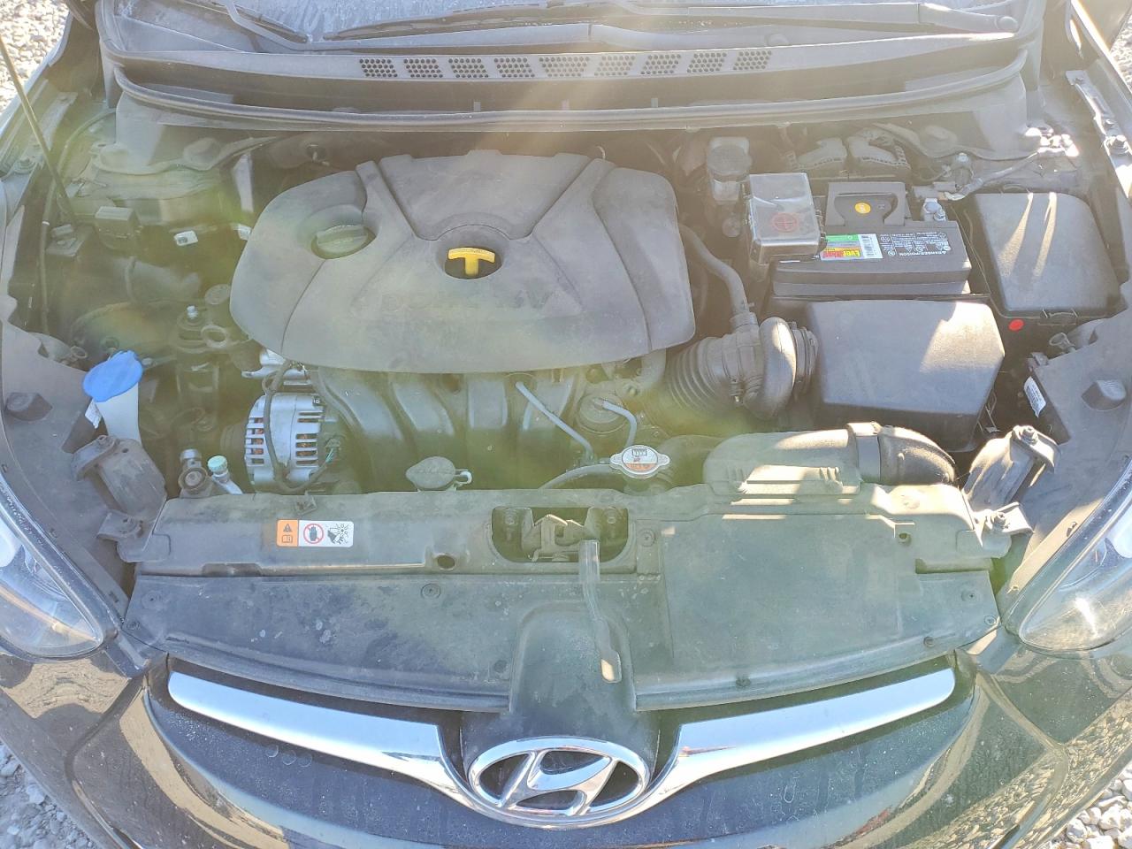 2014 HYUNDAI ELANTRA SE photo 21