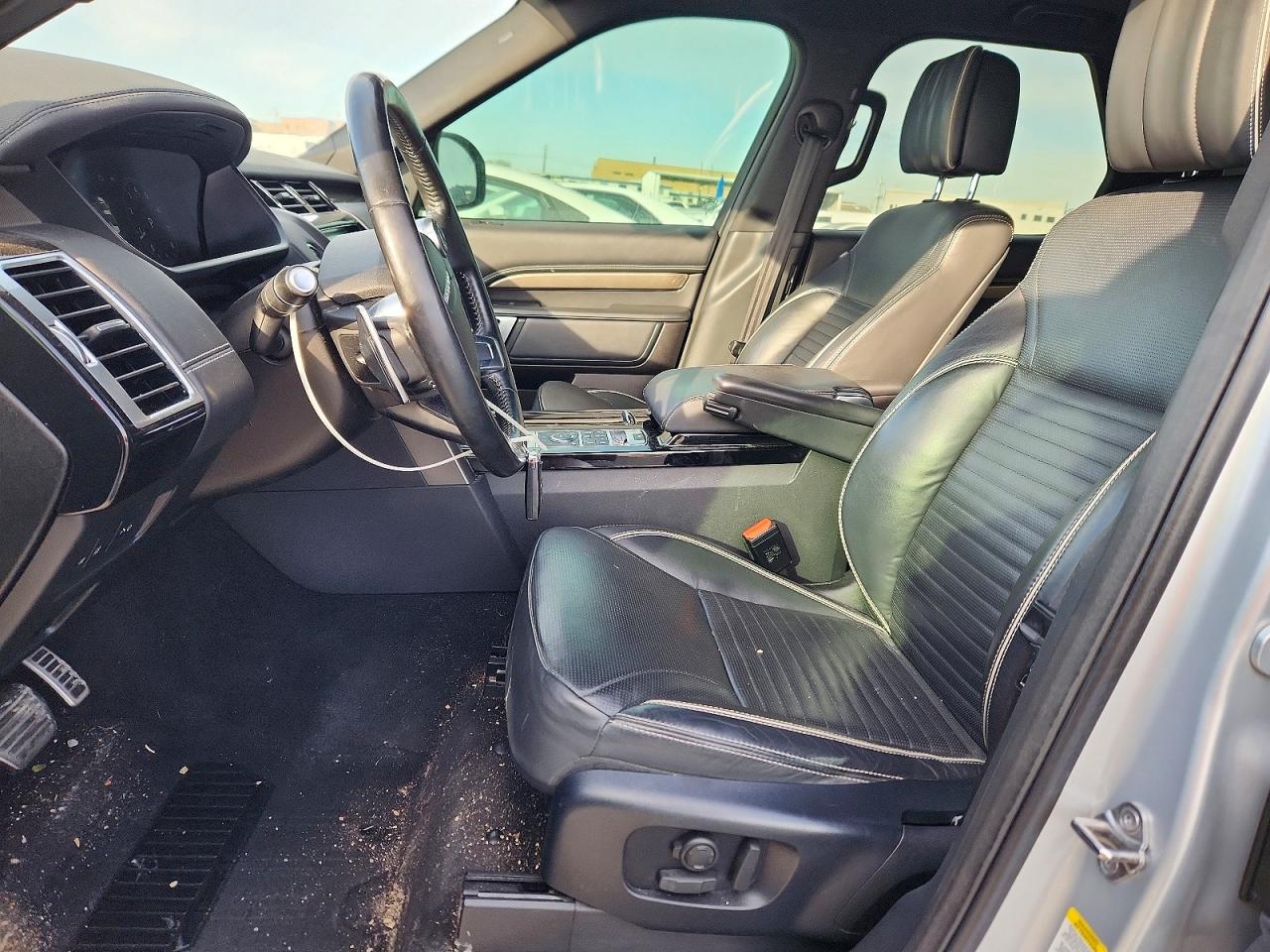 2018 LAND ROVER DISCOVERY HSE LUXURY photo 13