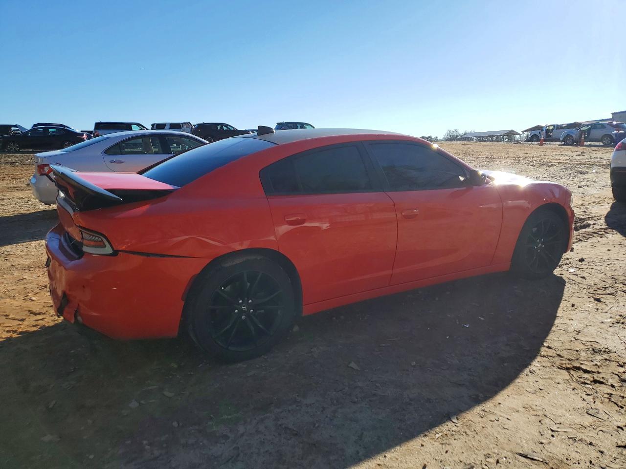 2017 DODGE CHARGER SXT photo 3