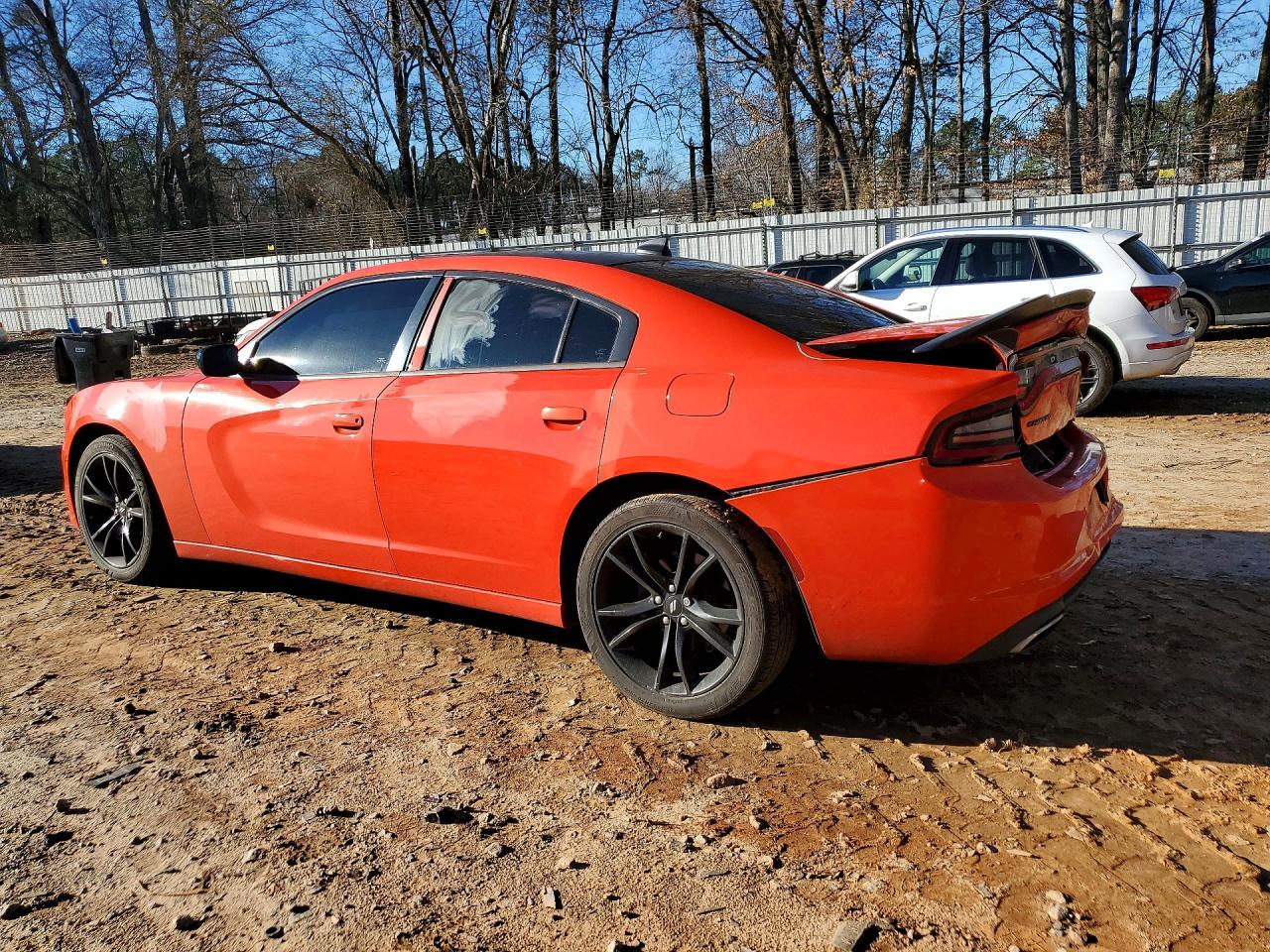 2017 DODGE CHARGER SXT photo 2