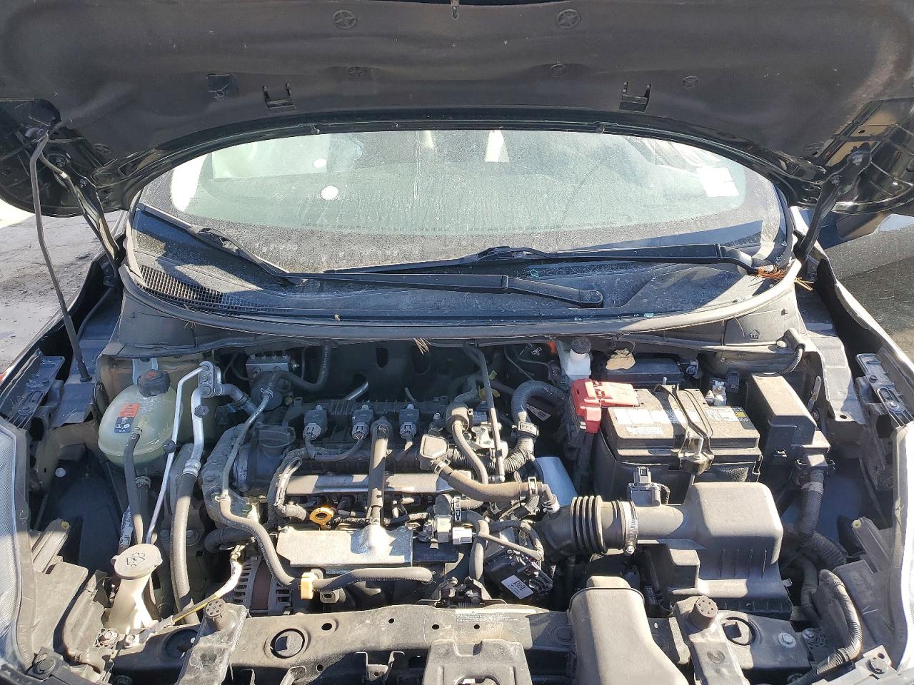 2021 NISSAN VERSA SV photo 11