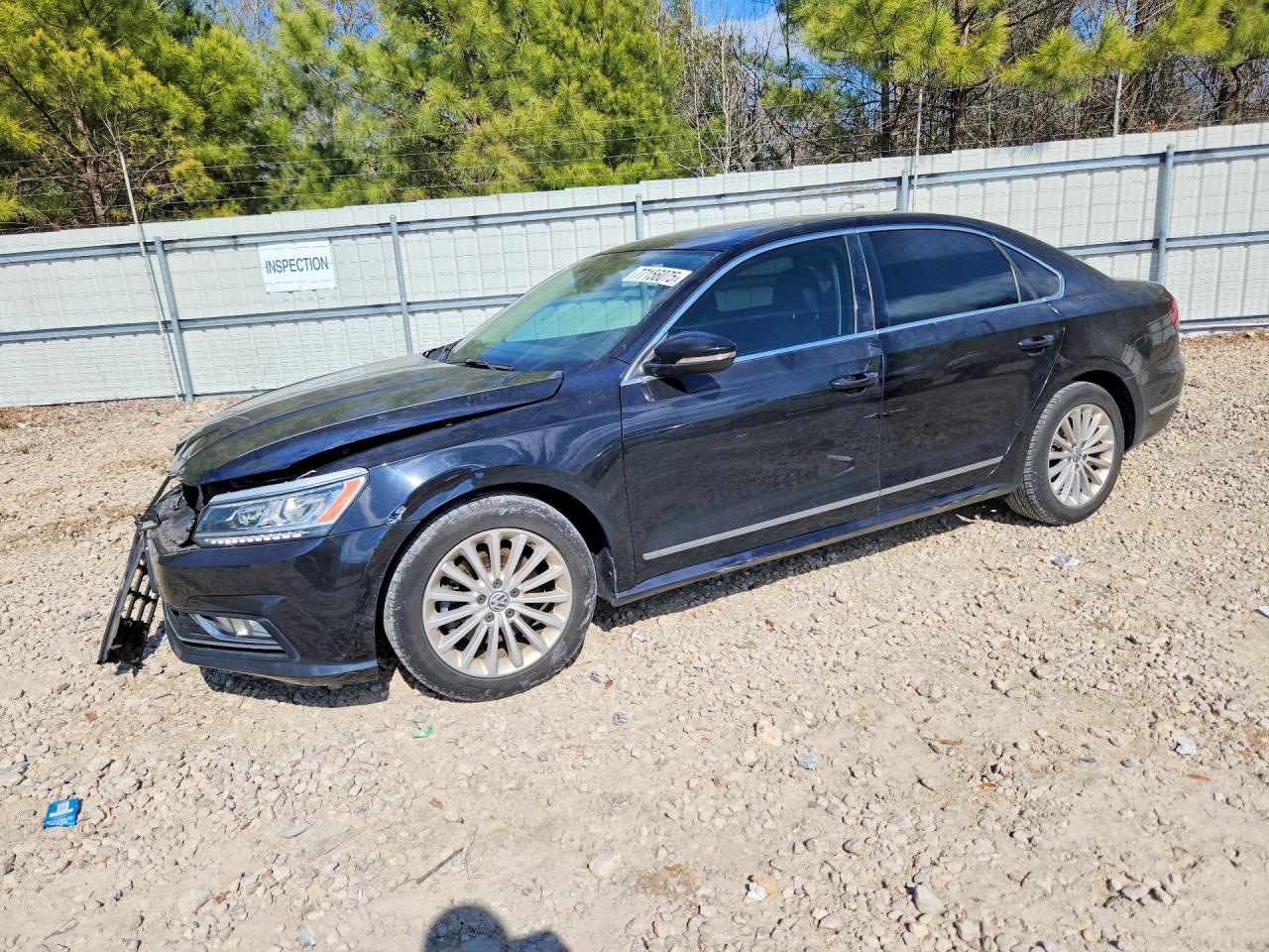 2017 VOLKSWAGEN PASSAT