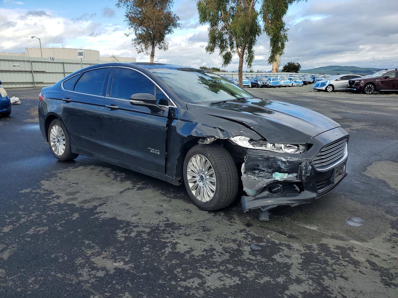 2013 FORD FUSION TITANIUM PHEV photo 4