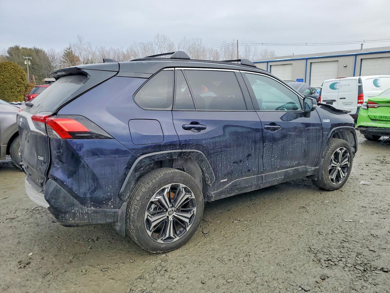 2024 TOYOTA RAV4 PRIME XSE photo 3