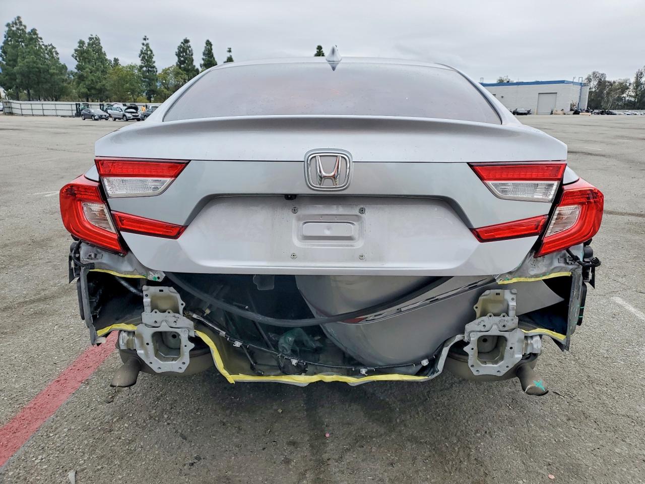 2018 HONDA ACCORD EXL photo 6