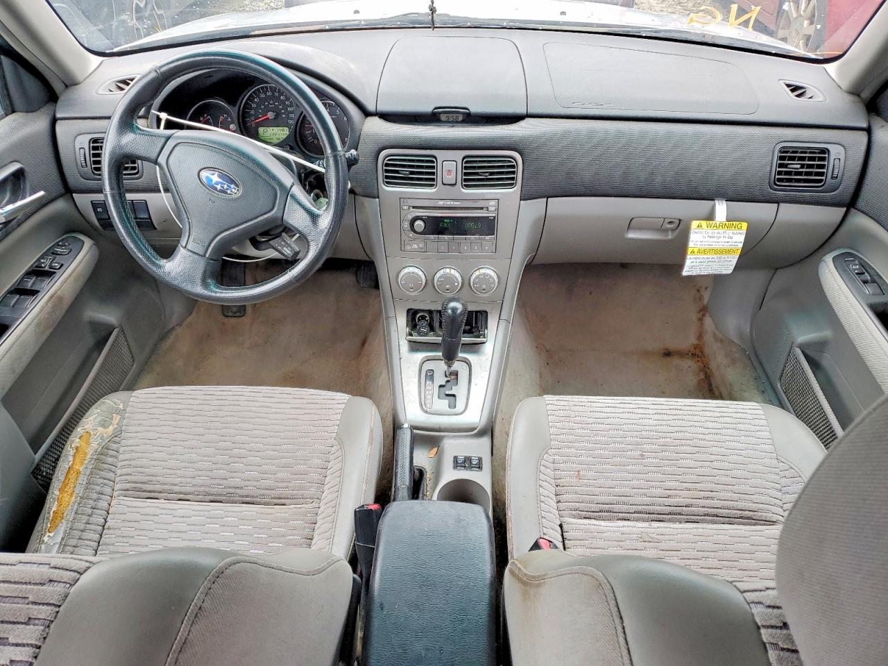 2005 SUBARU FORESTER photo 22