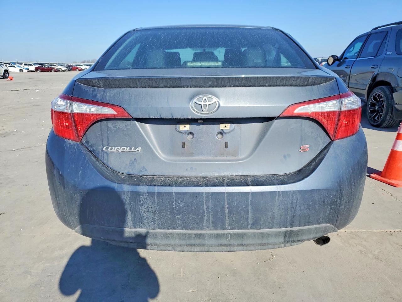 2016 TOYOTA COROLLA L photo 11