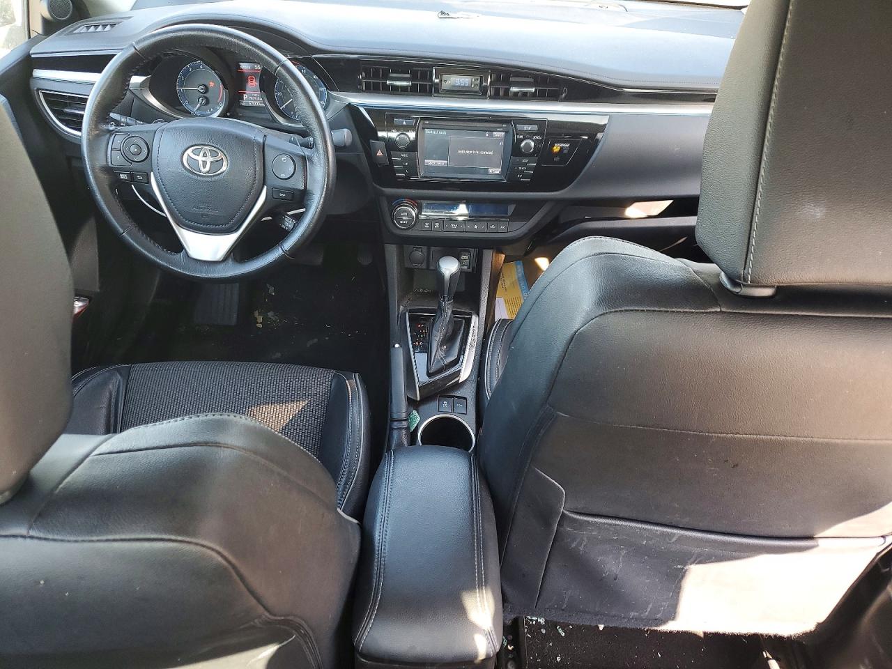 2016 TOYOTA COROLLA L photo 15