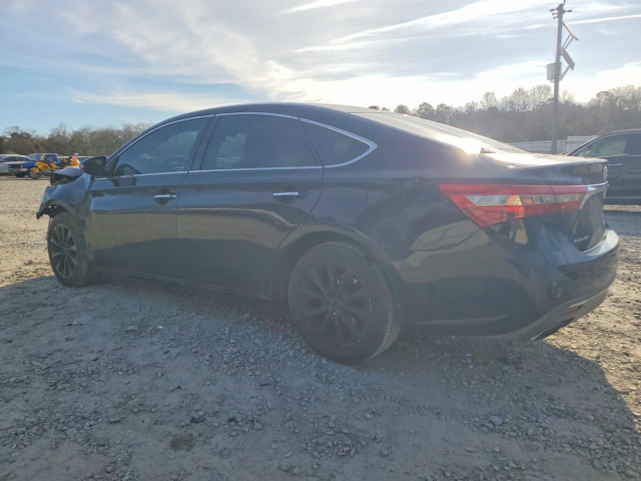 2016 TOYOTA AVALON XLE photo 4